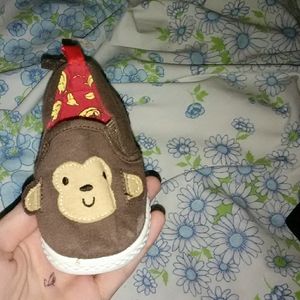 Baby shoe's